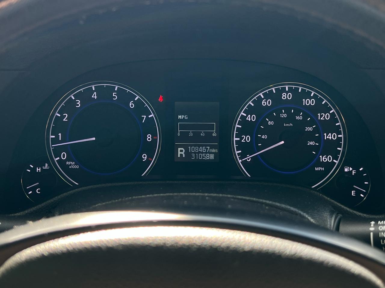 Infiniti Q60 Coupe  2015