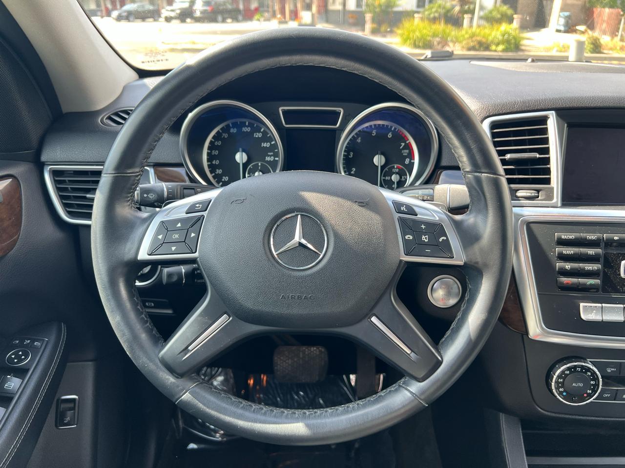 Mercedes-Benz M-Class  2014