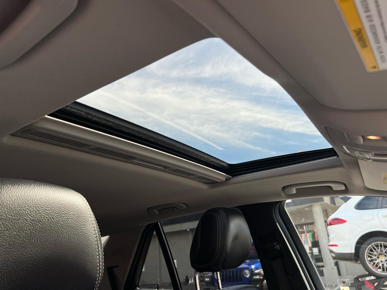 Mercedes-Benz M-Class  2014