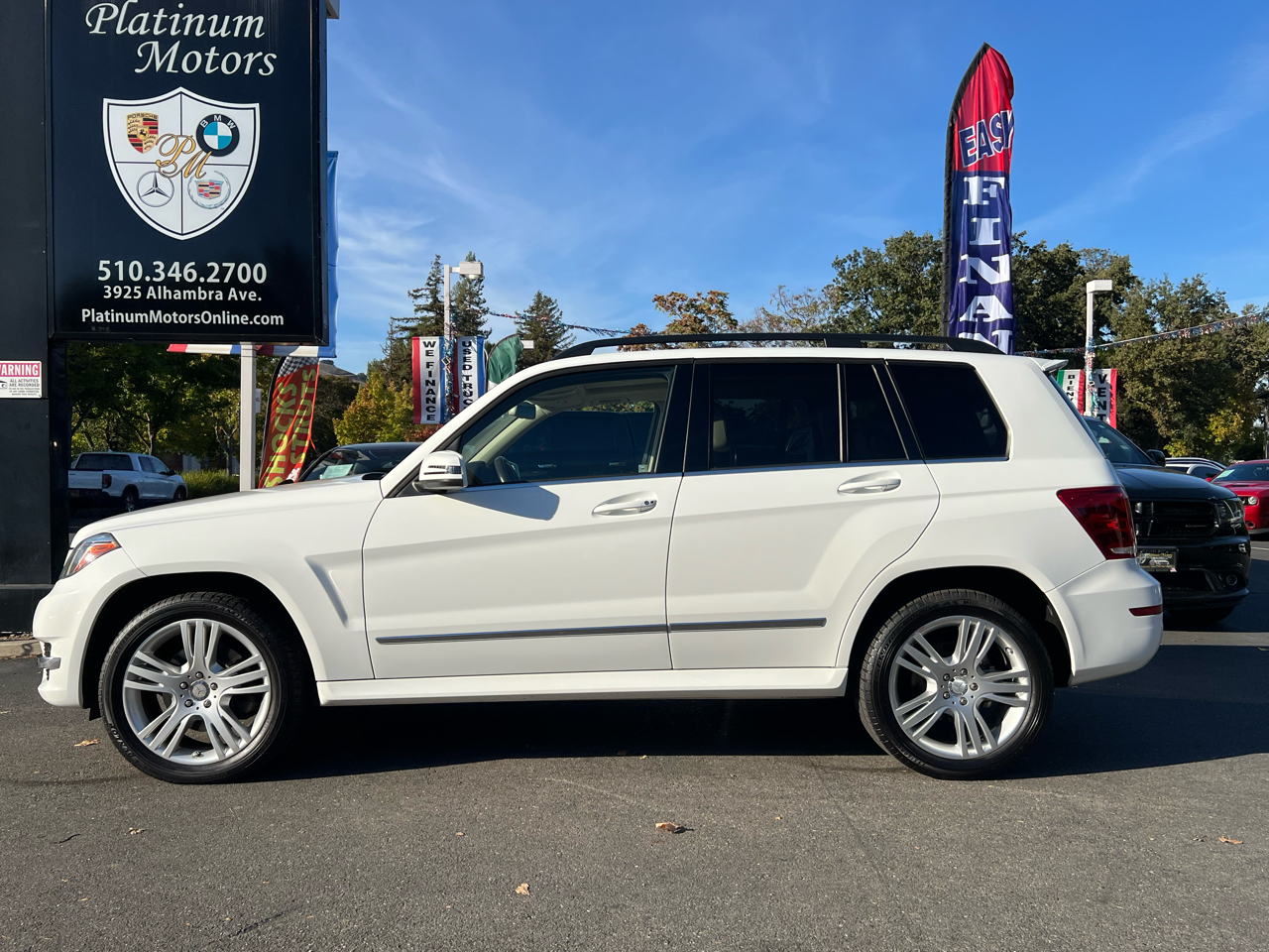 Mercedes-Benz GLK-Class 4MATIC 4dr GLK 250 BlueTEC 2015 Mercedes-Benz GLK-Class 4MATIC 4dr GLK 250 BlueTEC 2015