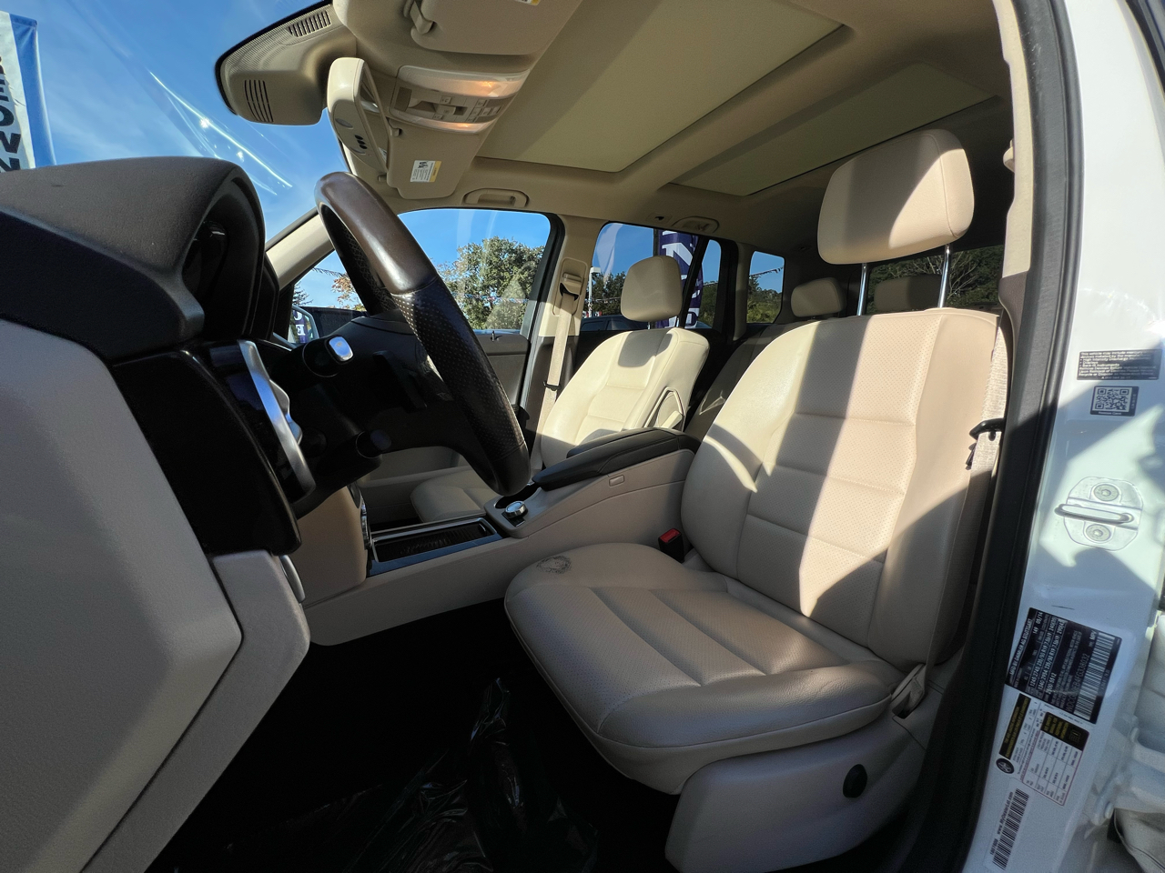 Mercedes-Benz GLK-Class 4MATIC 4dr GLK 250 BlueTEC 2015 Mercedes-Benz GLK-Class 4MATIC 4dr GLK 250 BlueTEC 2015