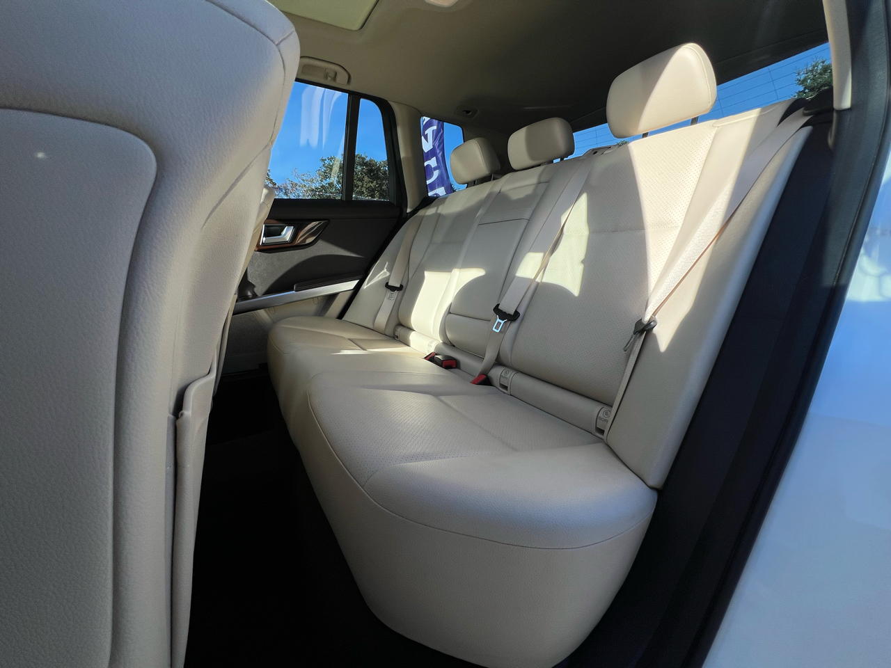 Mercedes-Benz GLK-Class 4MATIC 4dr GLK 250 BlueTEC 2015 Mercedes-Benz GLK-Class 4MATIC 4dr GLK 250 BlueTEC 2015