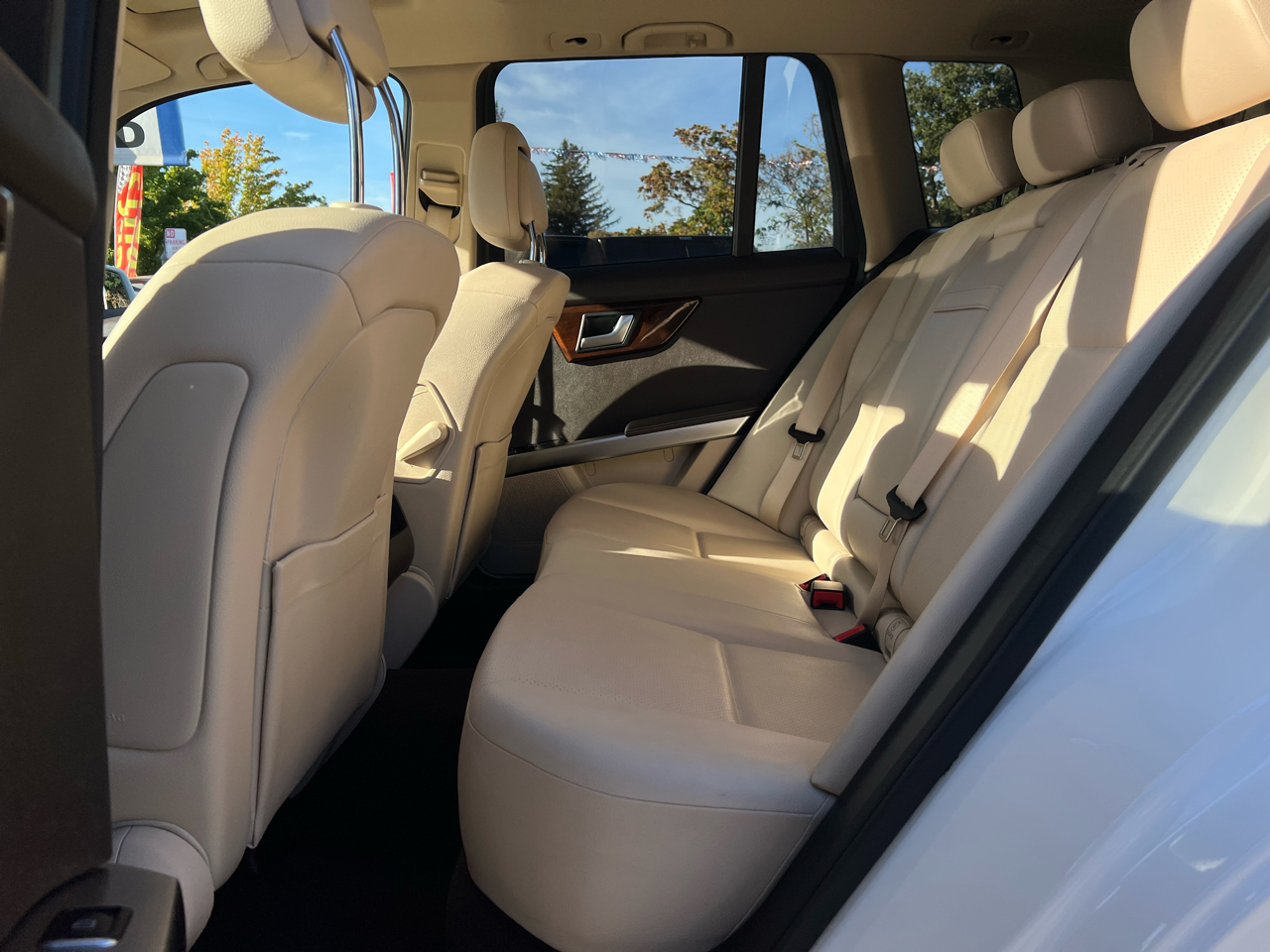 Mercedes-Benz GLK-Class 4MATIC 4dr GLK 250 BlueTEC 2015 Mercedes-Benz GLK-Class 4MATIC 4dr GLK 250 BlueTEC 2015