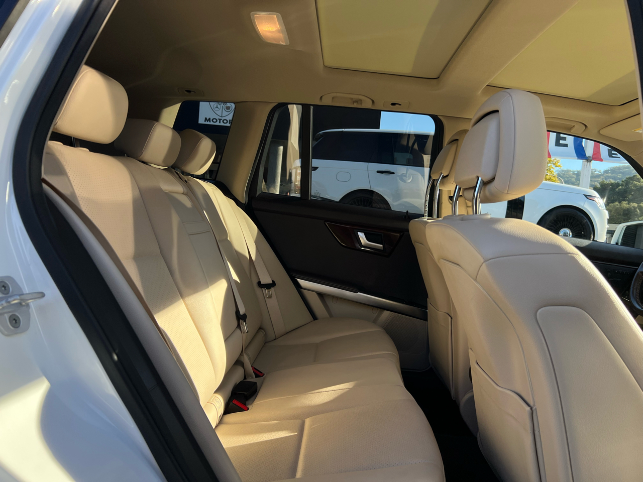 Mercedes-Benz GLK-Class 4MATIC 4dr GLK 250 BlueTEC 2015 Mercedes-Benz GLK-Class 4MATIC 4dr GLK 250 BlueTEC 2015