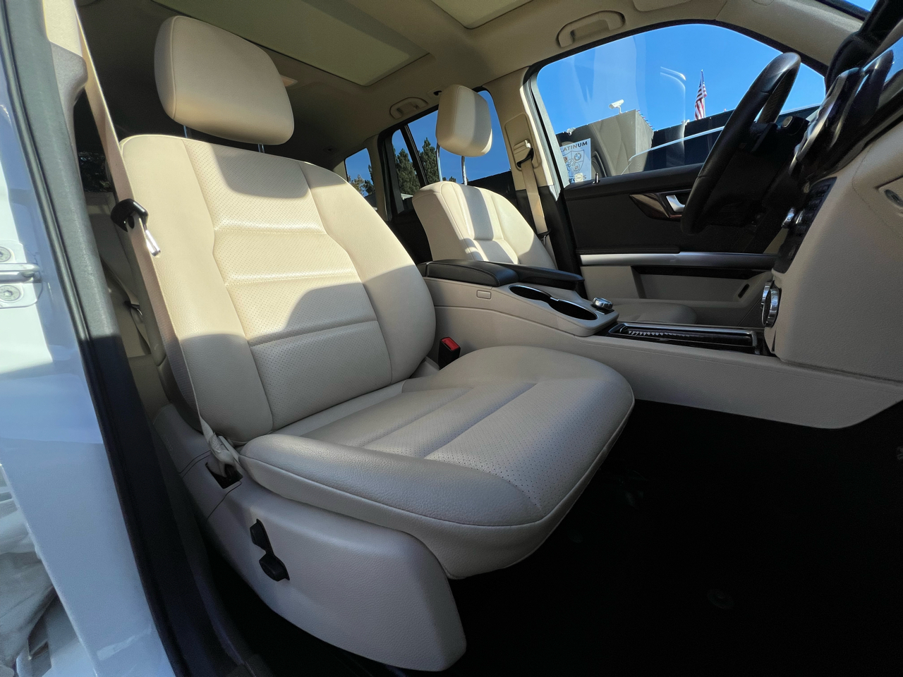 Mercedes-Benz GLK-Class 4MATIC 4dr GLK 250 BlueTEC 2015 Mercedes-Benz GLK-Class 4MATIC 4dr GLK 250 BlueTEC 2015