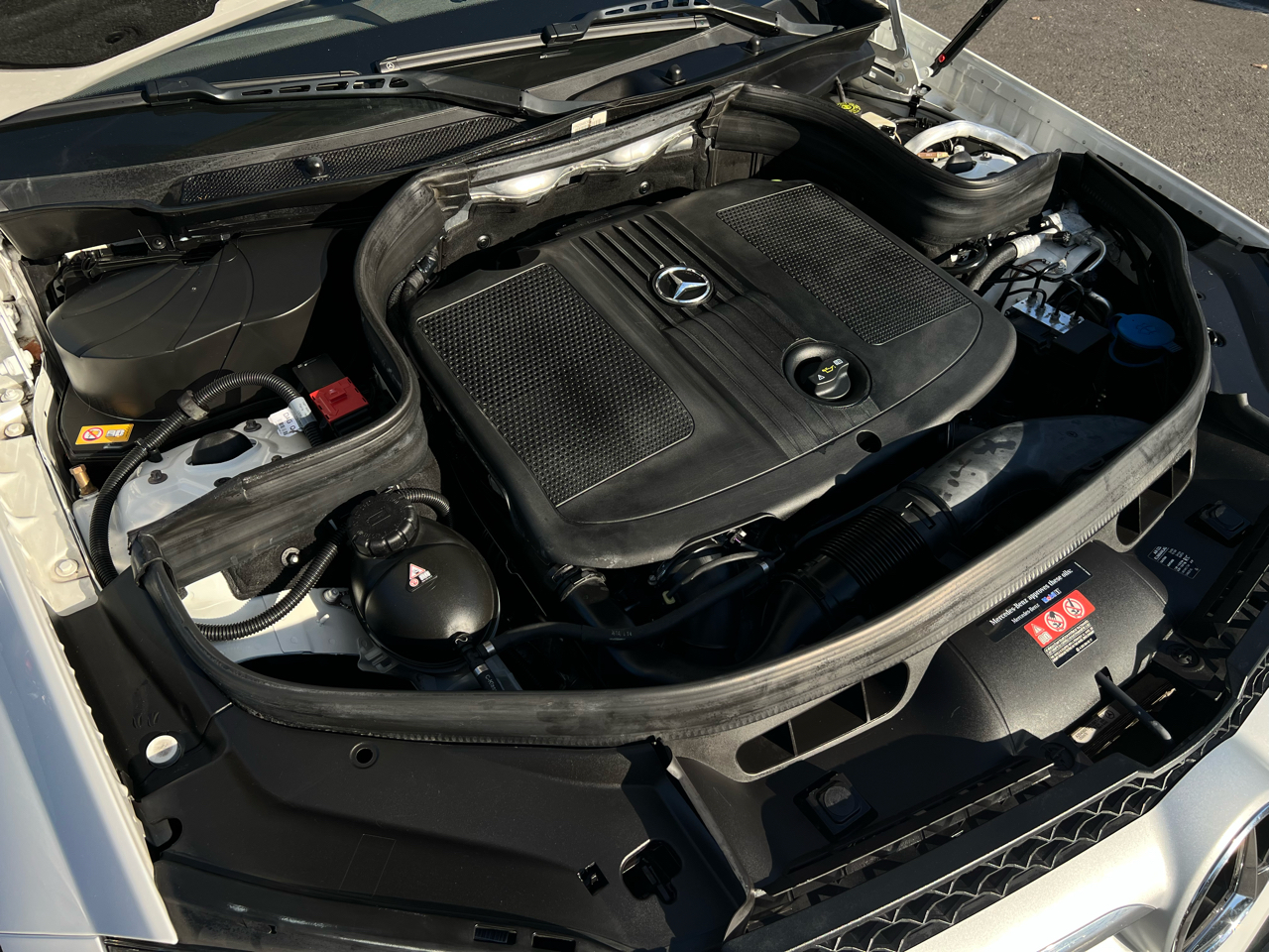 Mercedes-Benz GLK-Class 4MATIC 4dr GLK 250 BlueTEC 2015 Mercedes-Benz GLK-Class 4MATIC 4dr GLK 250 BlueTEC 2015