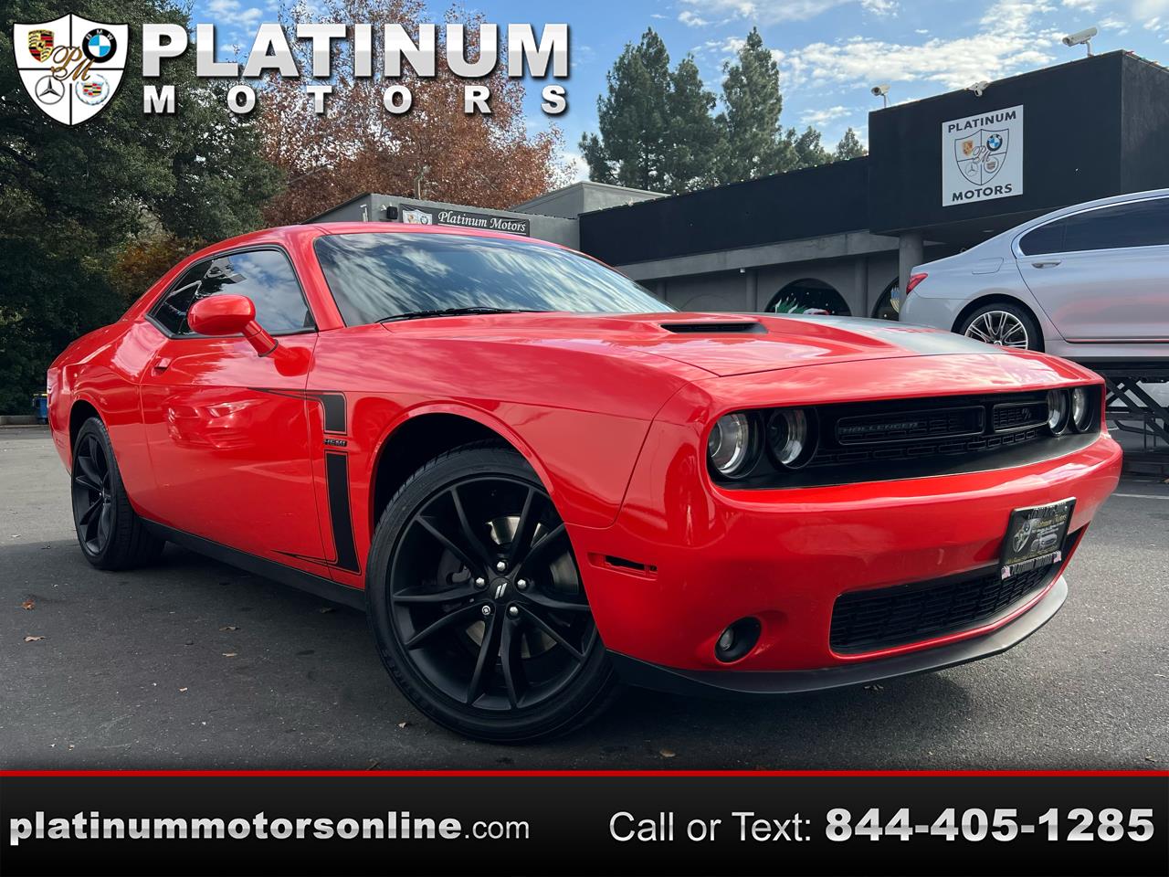 2018 Dodge Challenger R/T's photo