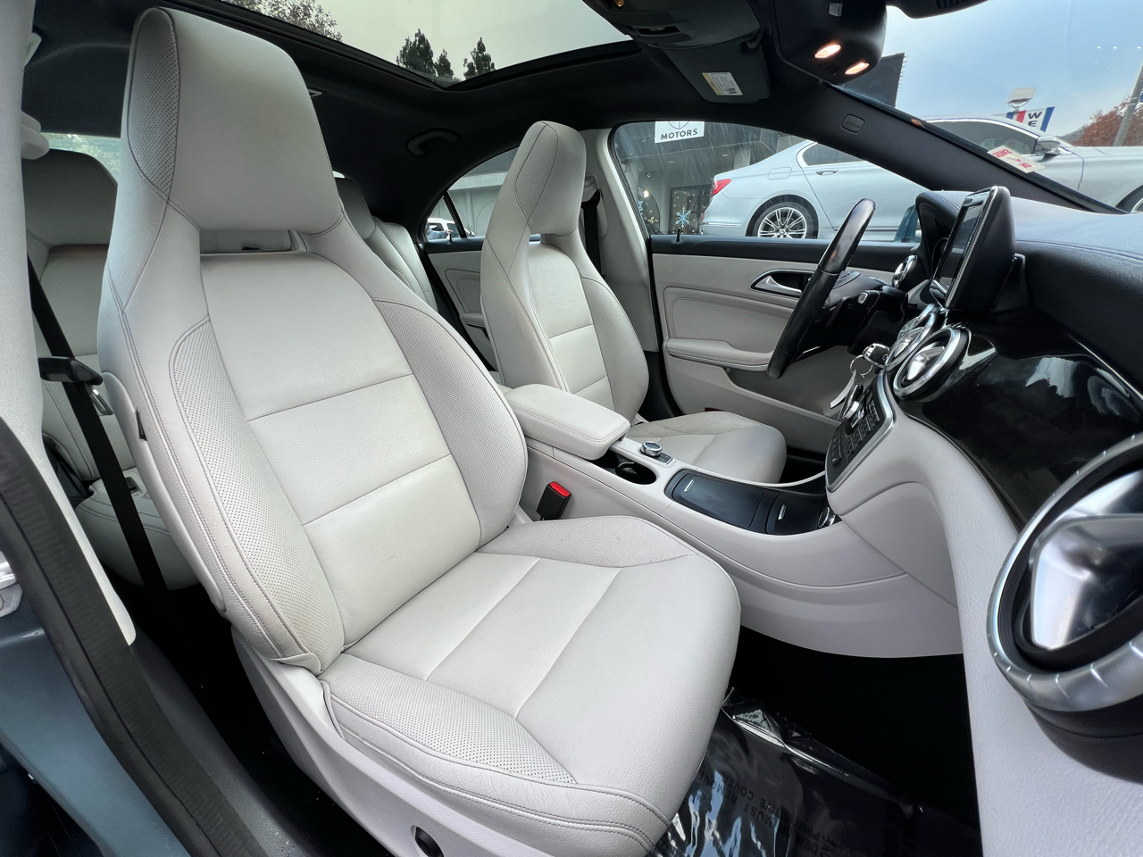 Mercedes-Benz CLA-Class  2014