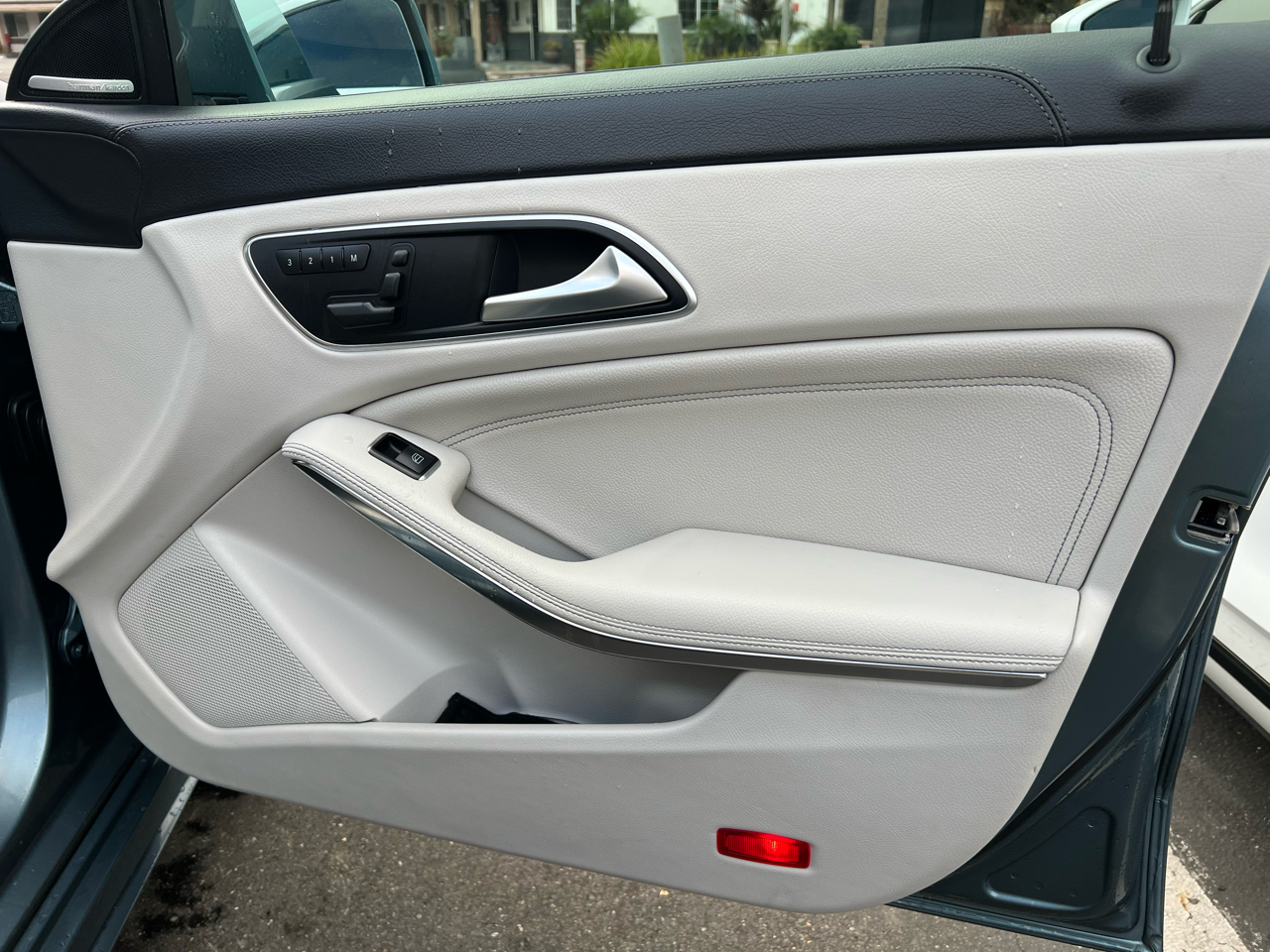 Mercedes-Benz CLA-Class  2014