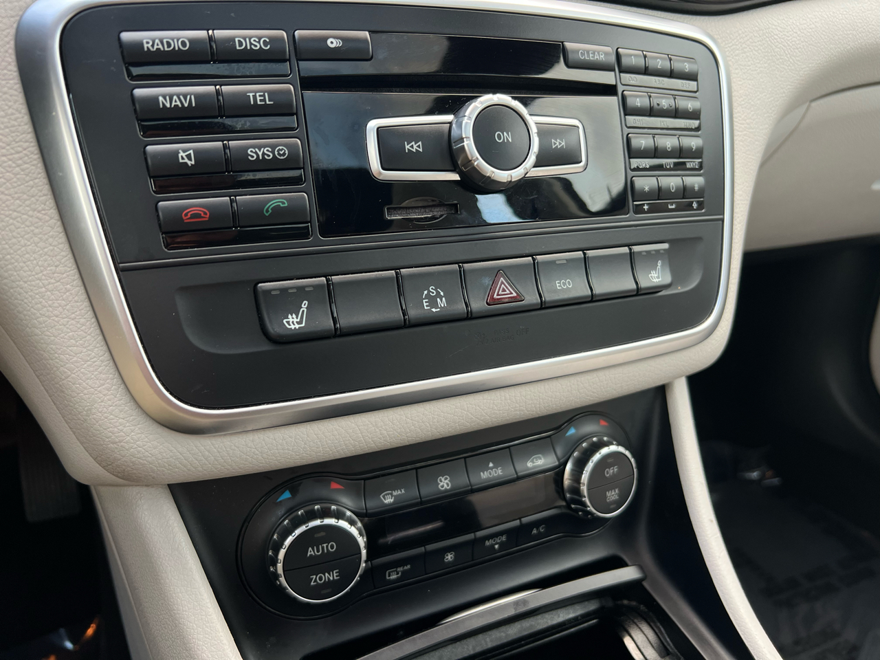 Mercedes-Benz CLA-Class  2014