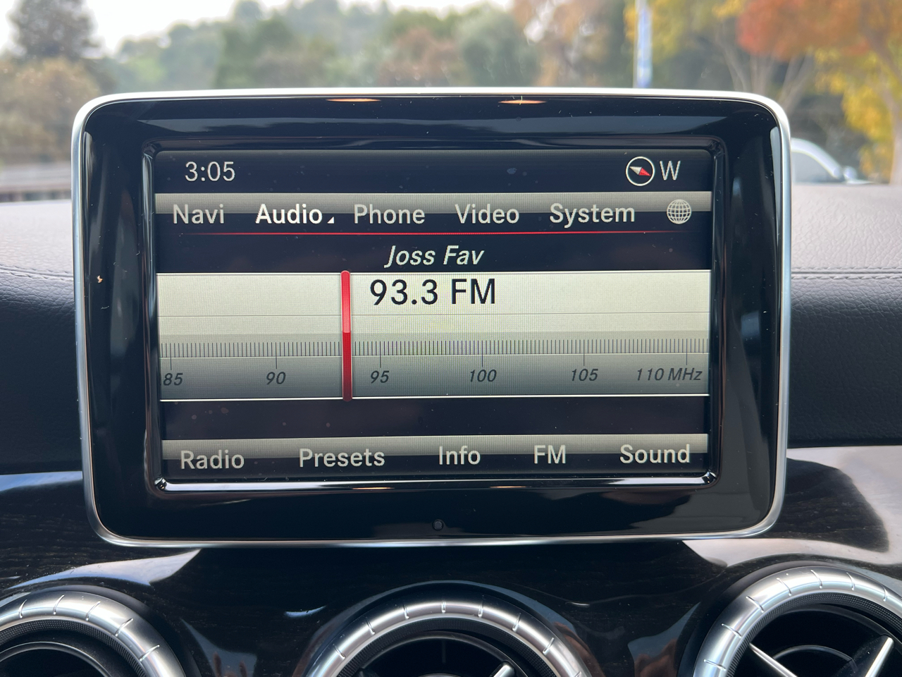 Mercedes-Benz CLA-Class  2014