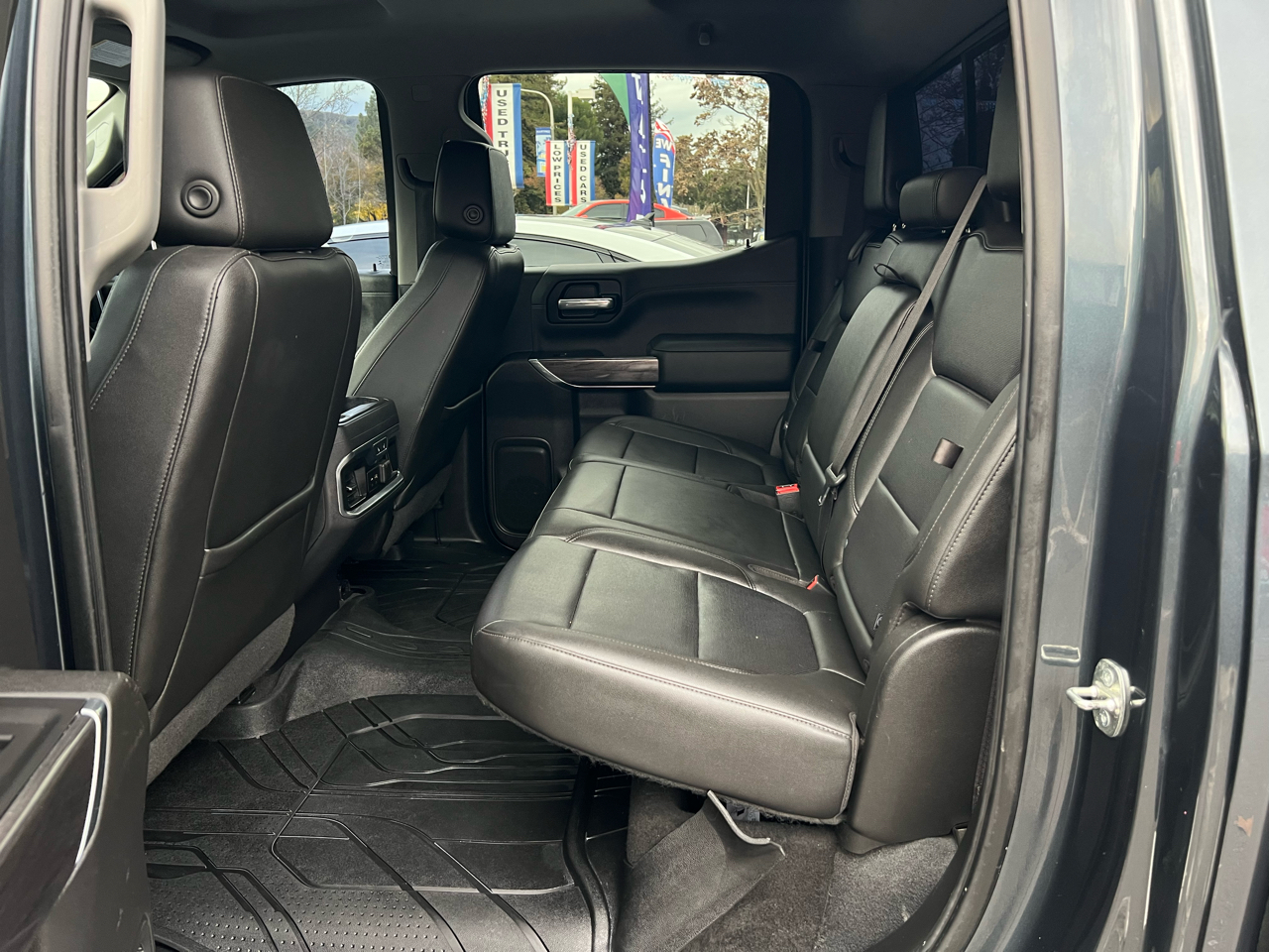 Chevrolet Silverado 1500 4WD Crew Cab 147" LTZ 2019