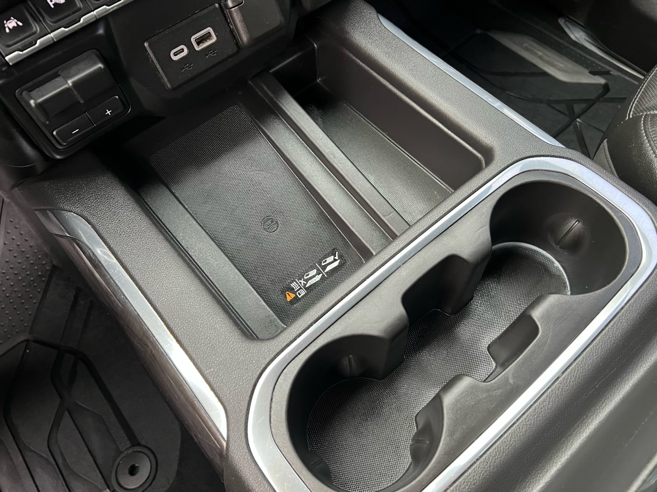 Chevrolet Silverado 1500 4WD Crew Cab 147" LTZ 2019