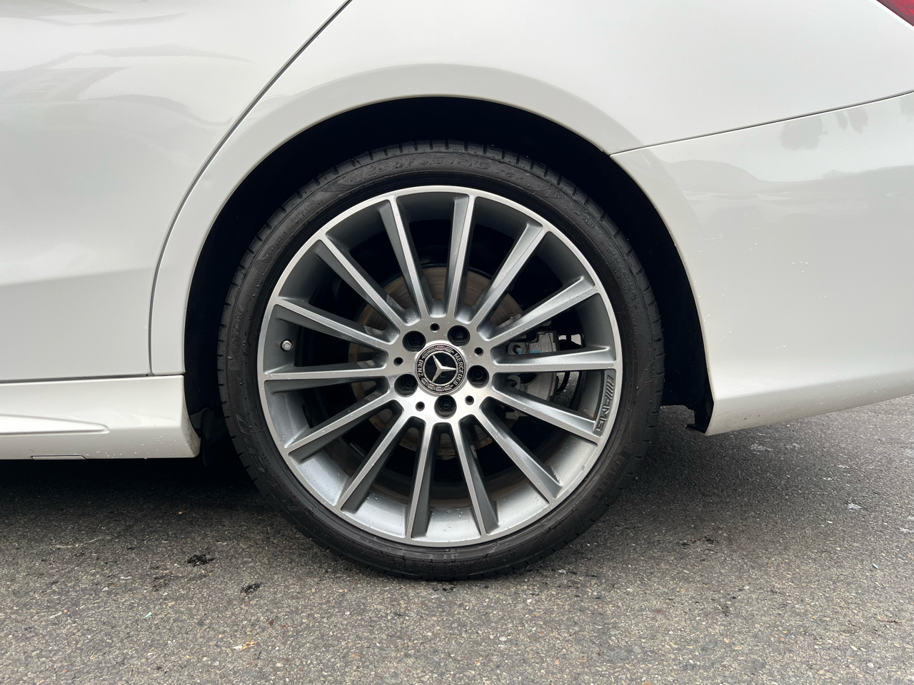 Mercedes-Benz C-Class  2021