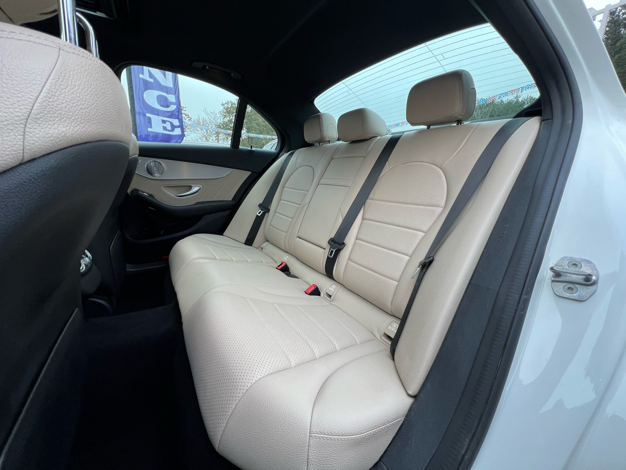 Mercedes-Benz C-Class  2021