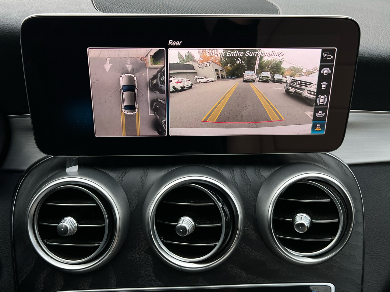 Mercedes-Benz C-Class  2021