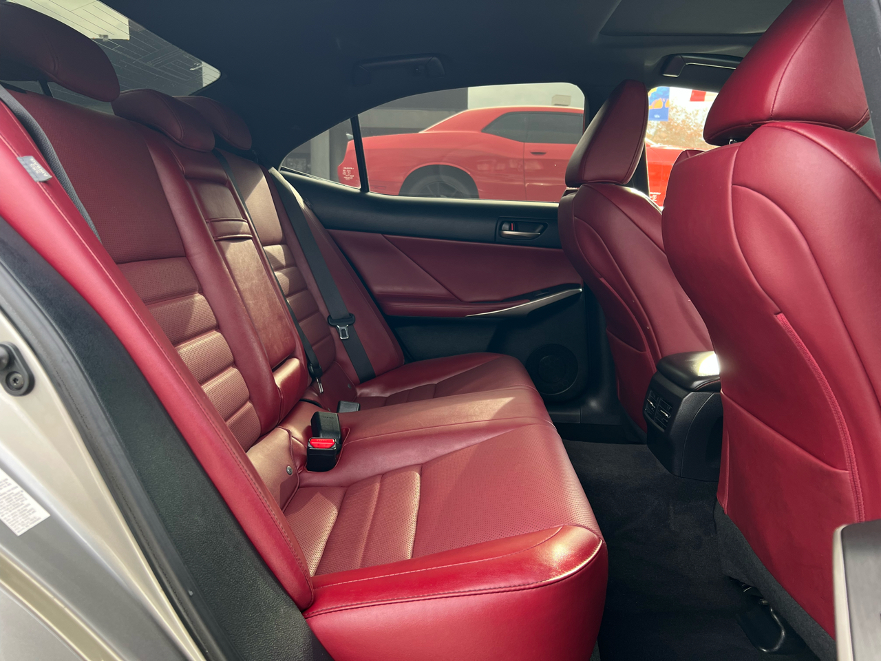 Lexus IS IS 300 RWD 2019