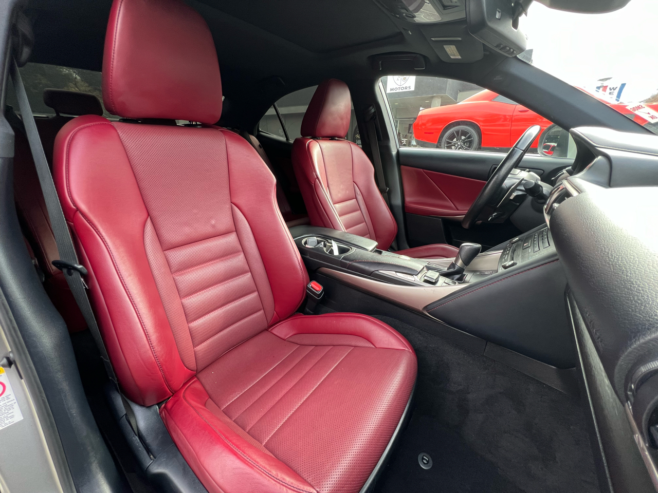 Lexus IS IS 300 RWD 2019