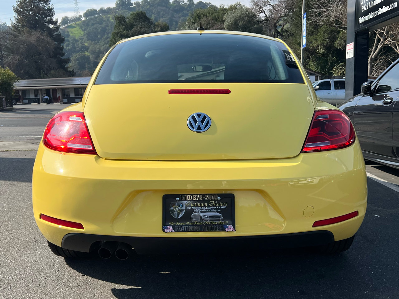 Volkswagen Beetle Coupe  2015