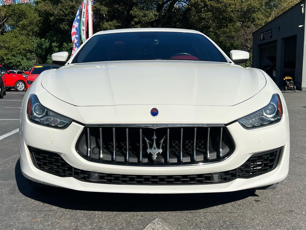 Maserati Ghibli  2021