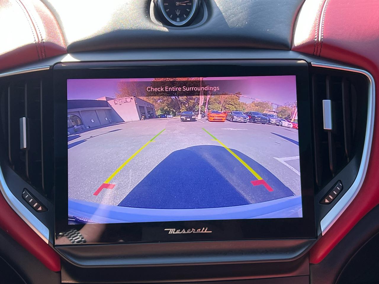 Maserati Ghibli  2021