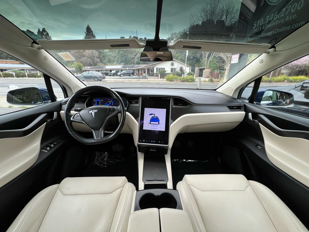 Tesla Model X  2018