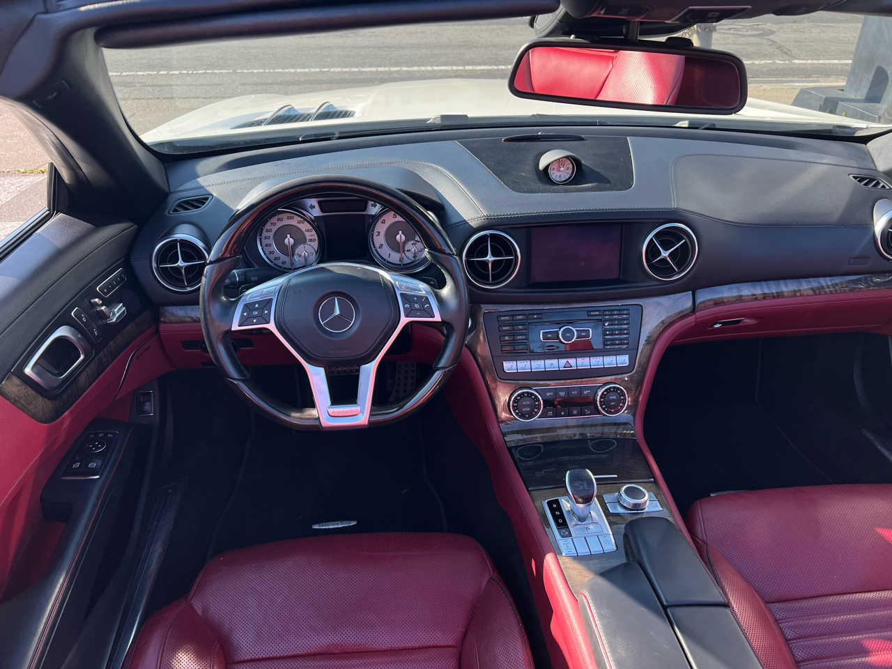 Mercedes-Benz SL-Class  2015