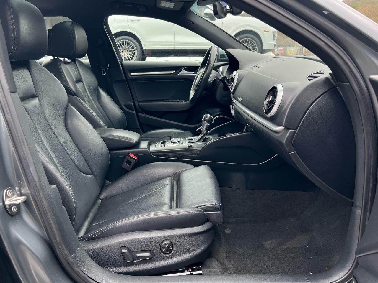 Audi A3 Sedan S line Premium Plus 45 TFSI quattro 2020