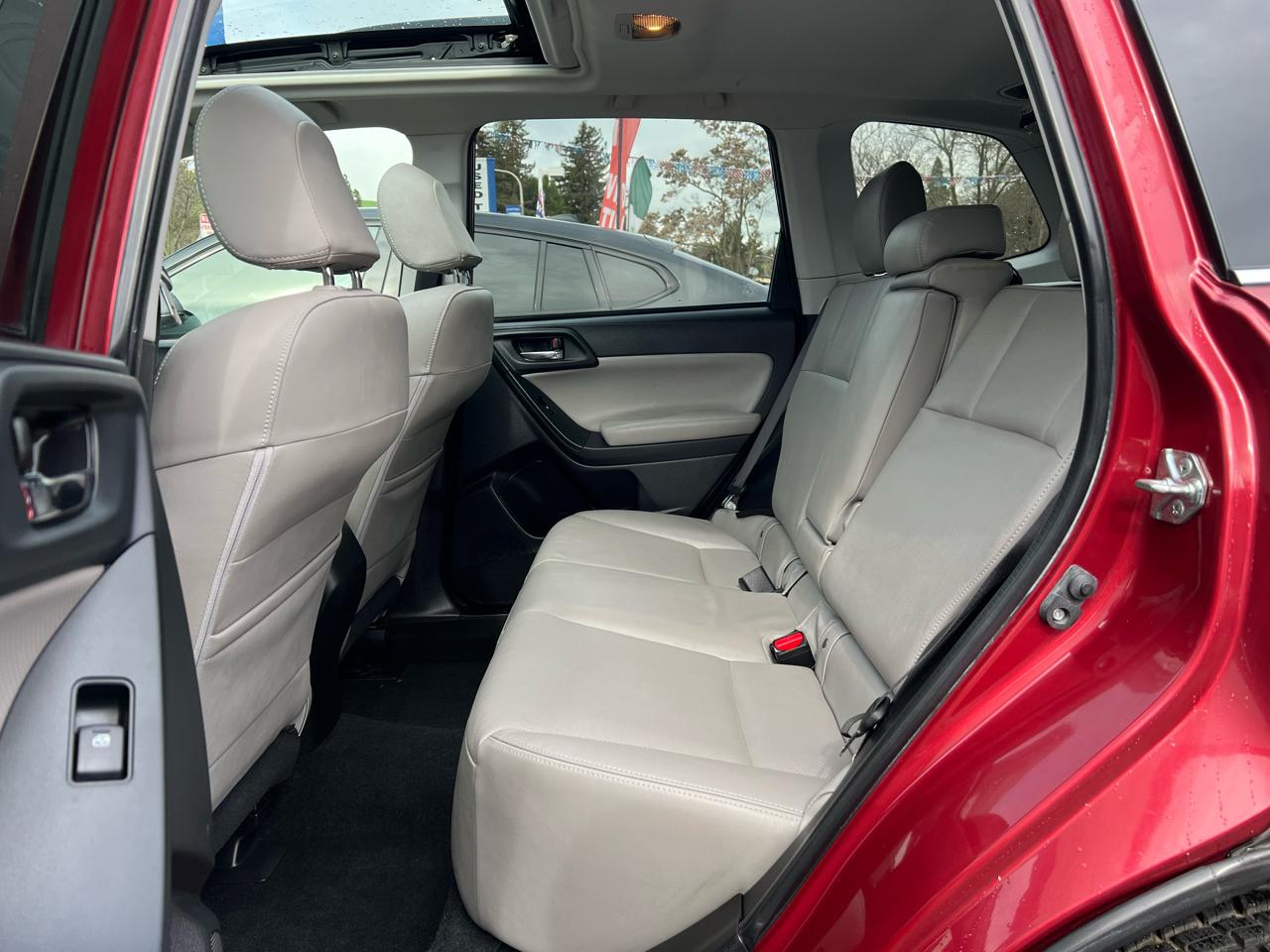 Subaru Forester  2015