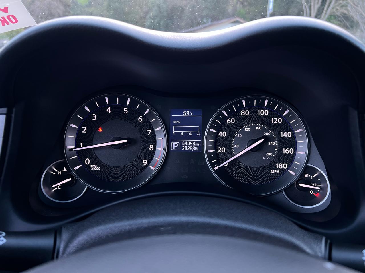 Infiniti Q70 3.7 LUXE RWD 2019