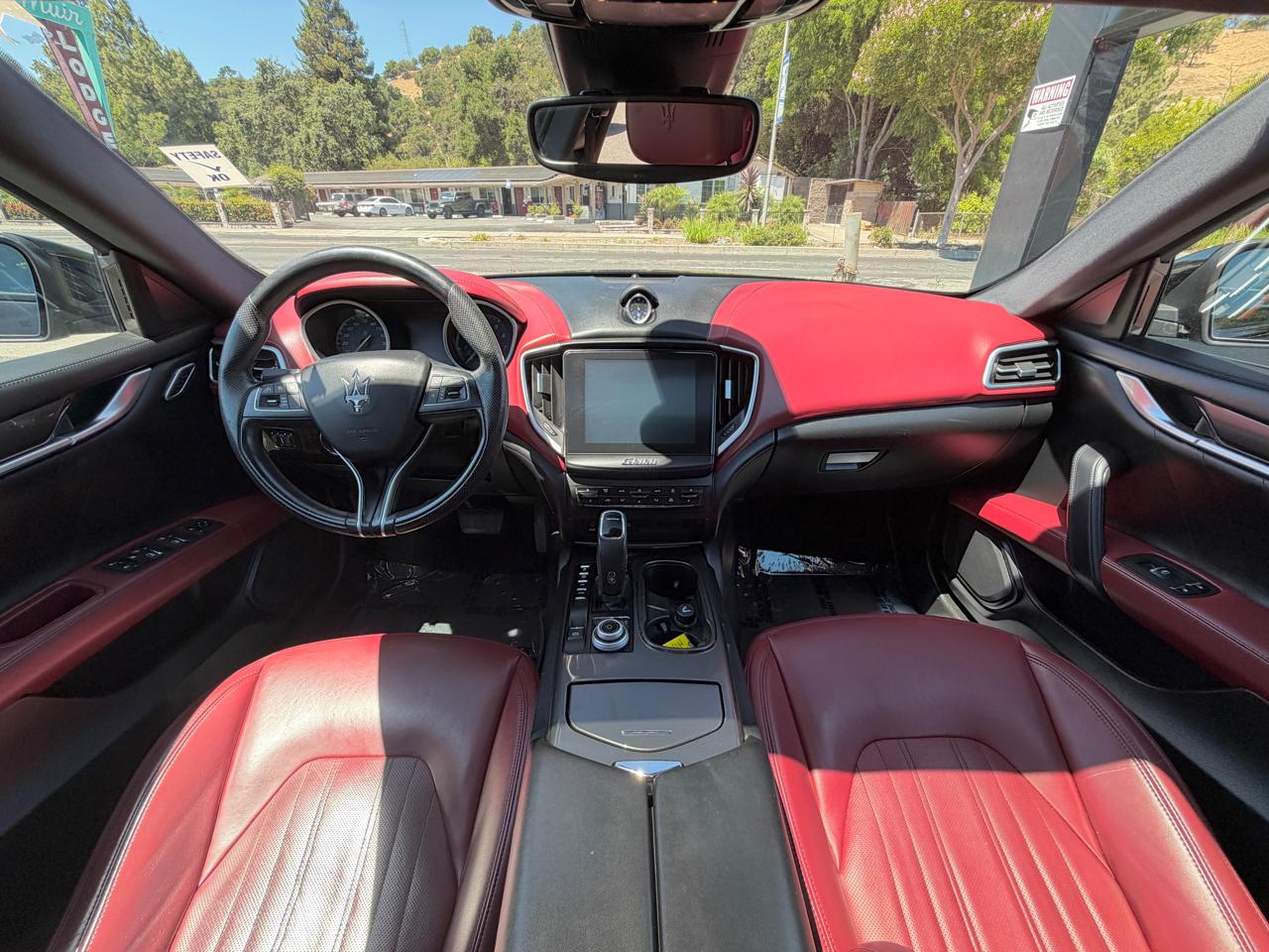 Maserati Ghibli  2020
