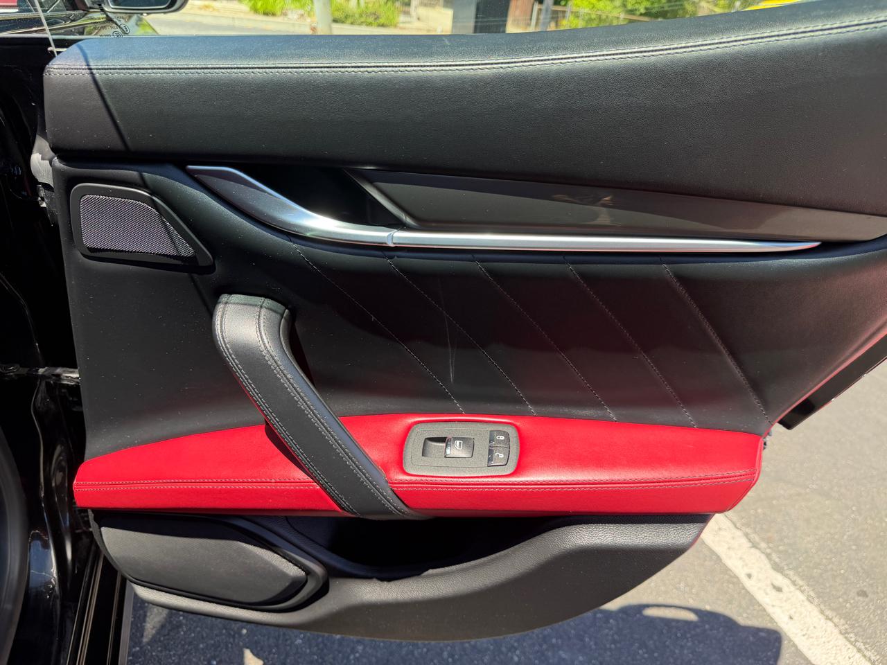 Maserati Ghibli  2020