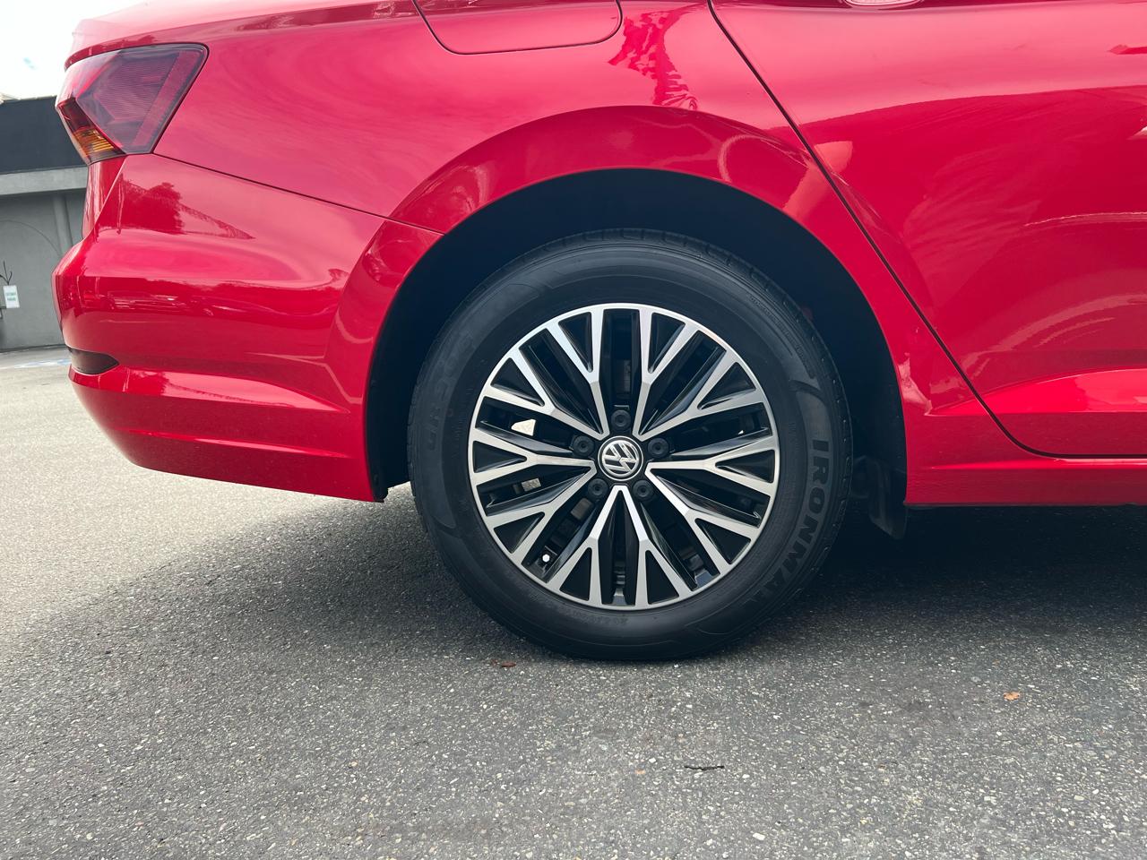 Volkswagen Jetta  2019