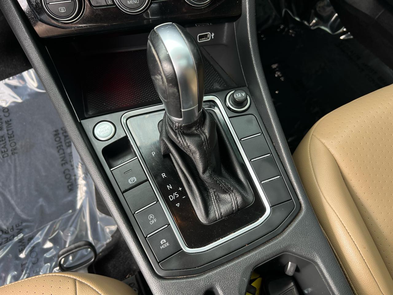 Volkswagen Jetta  2019