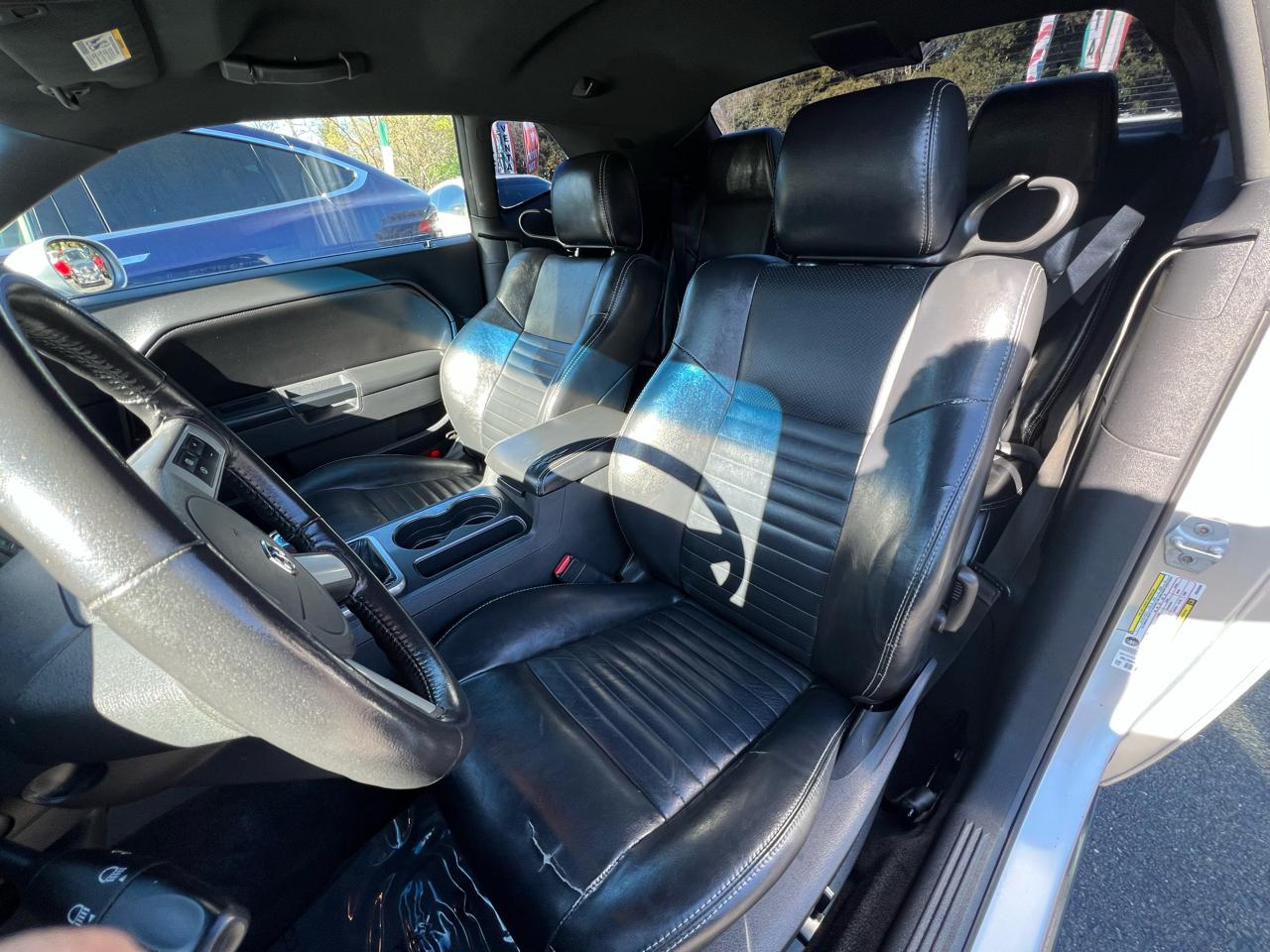 Dodge Challenger  2009