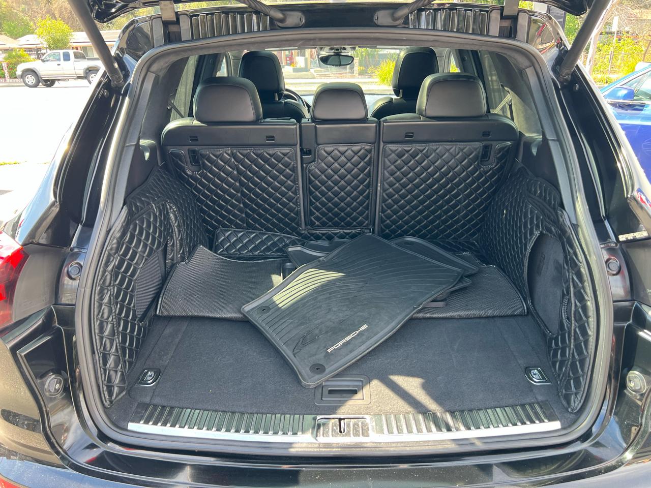 Porsche Cayenne  2016