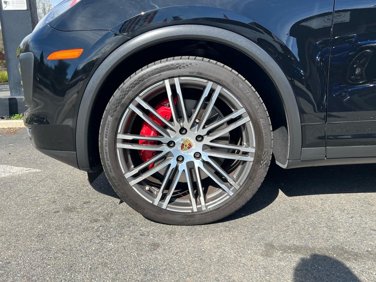 Porsche Cayenne  2016