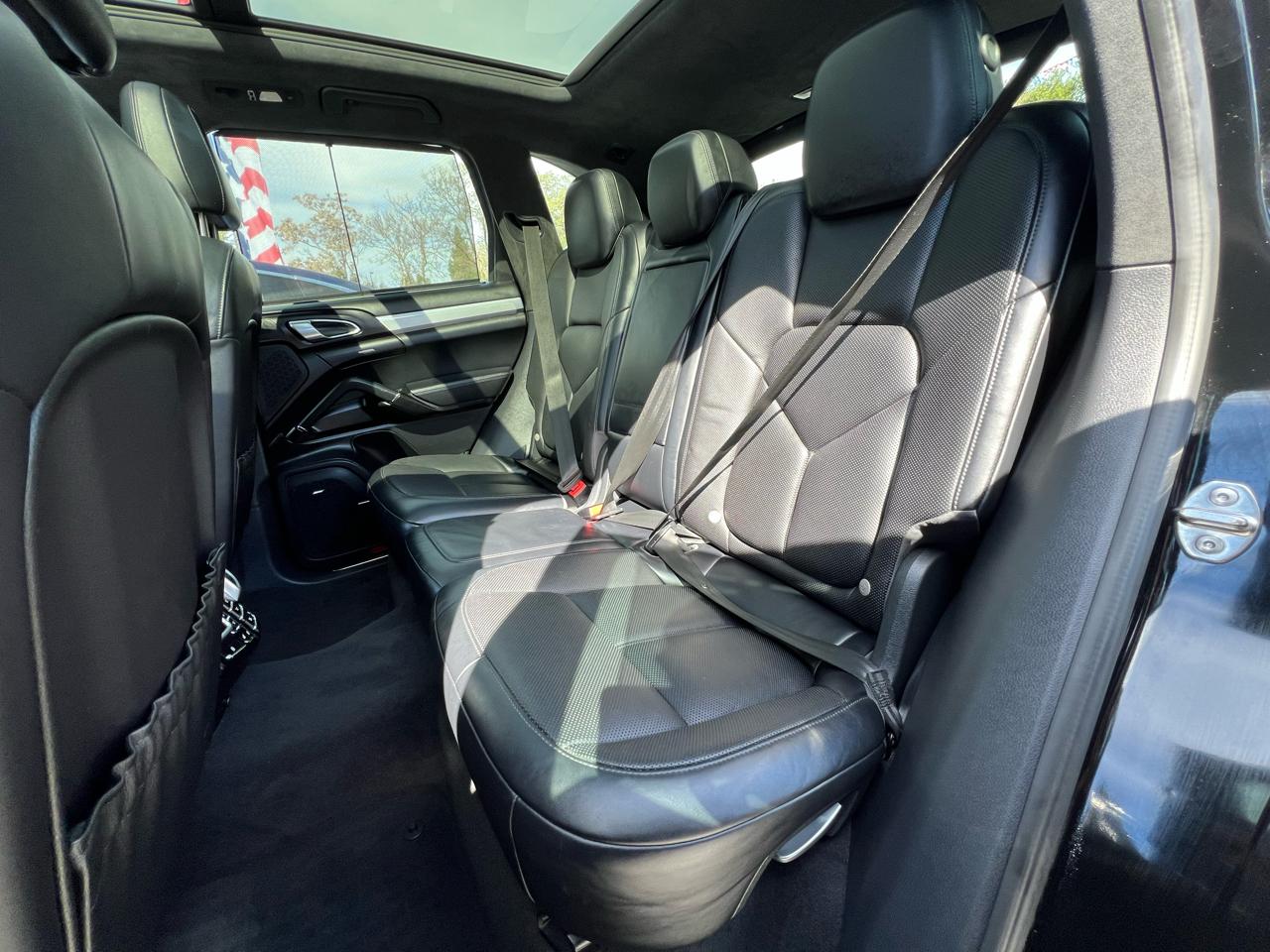 Porsche Cayenne  2016