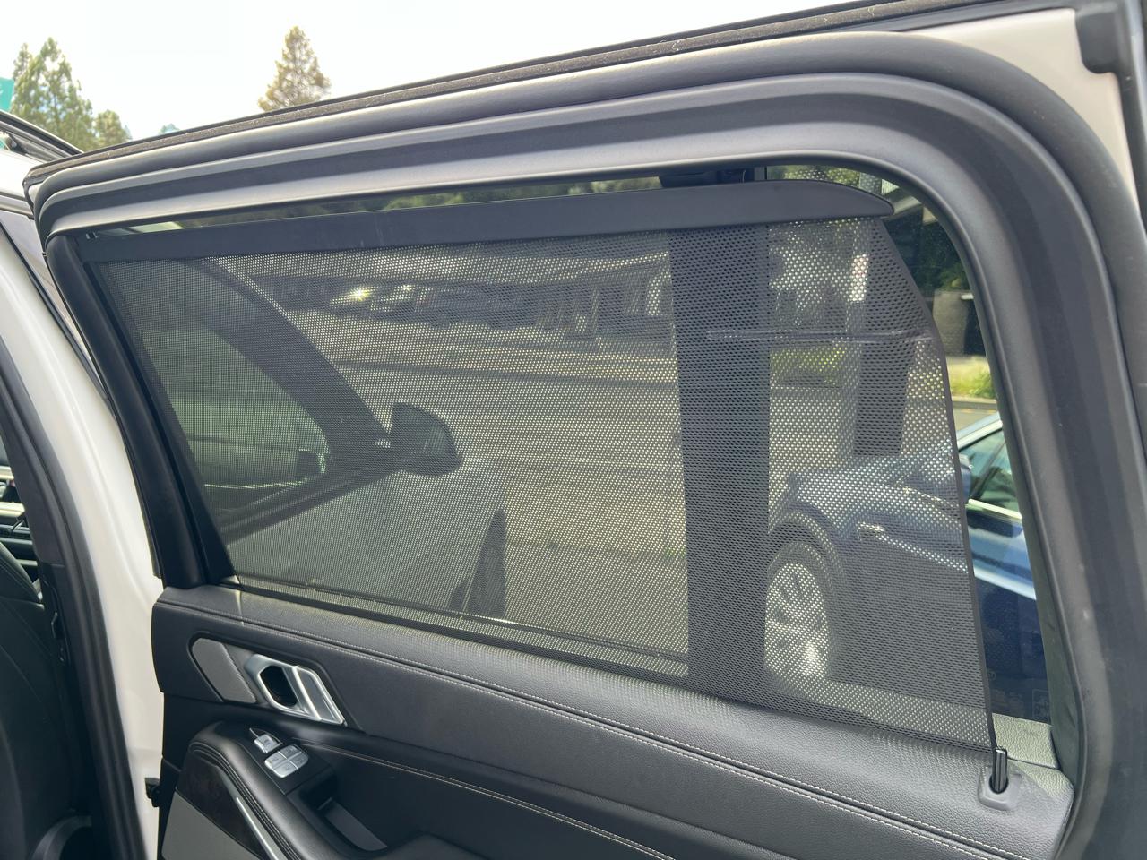 BMW X7 xDrive40i Sports Activity Vehicle 2021