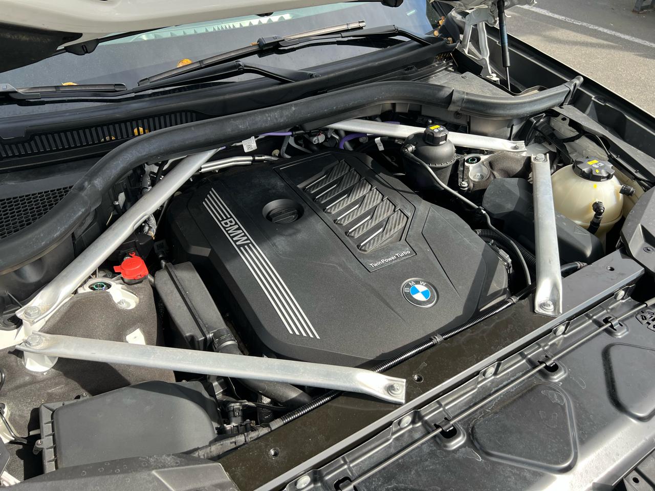 BMW X7 xDrive40i Sports Activity Vehicle 2021