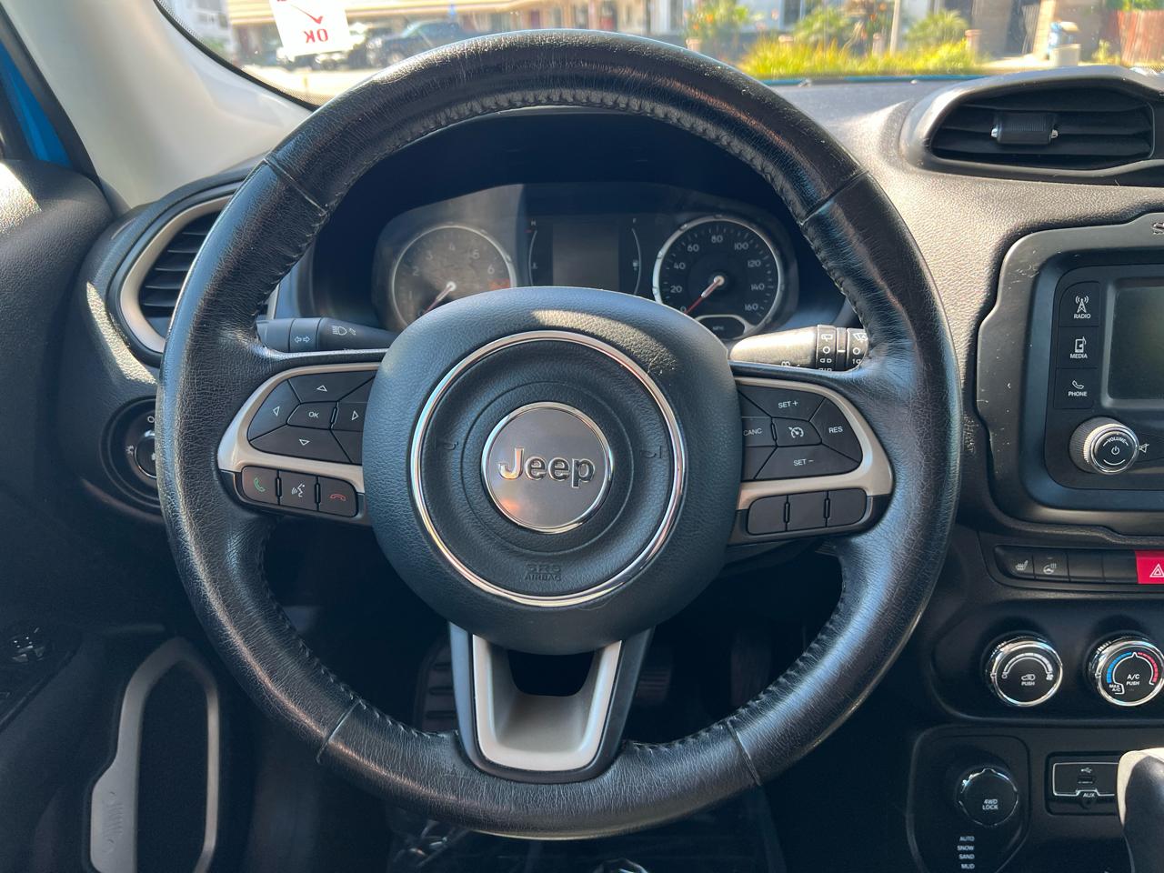 Jeep Renegade 4WD 4dr Latitude 2015