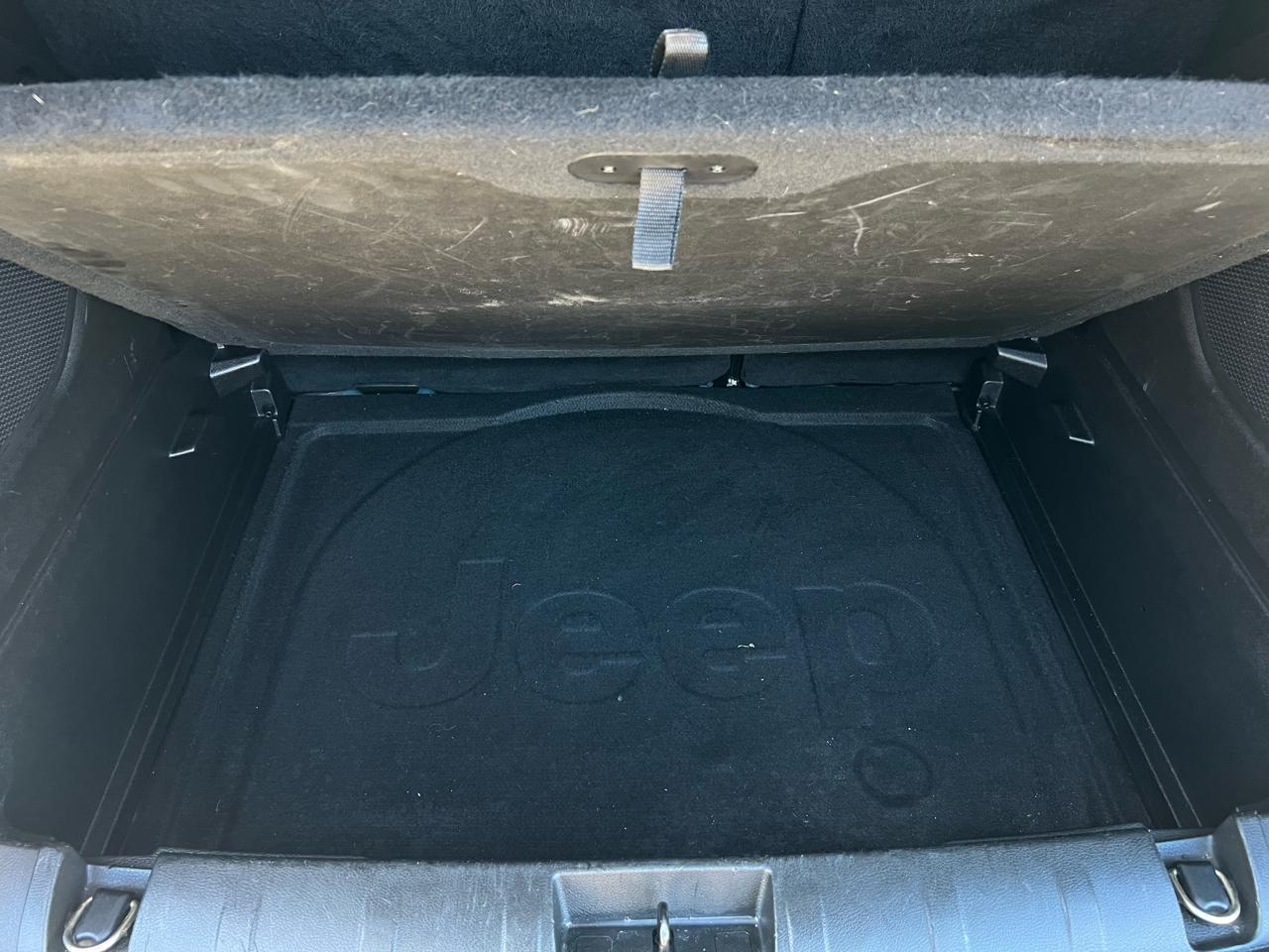 Jeep Renegade 4WD 4dr Latitude 2015