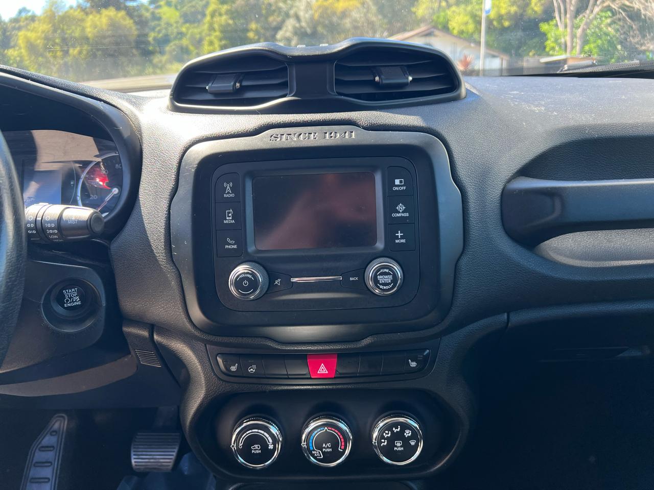 Jeep Renegade 4WD 4dr Latitude 2015