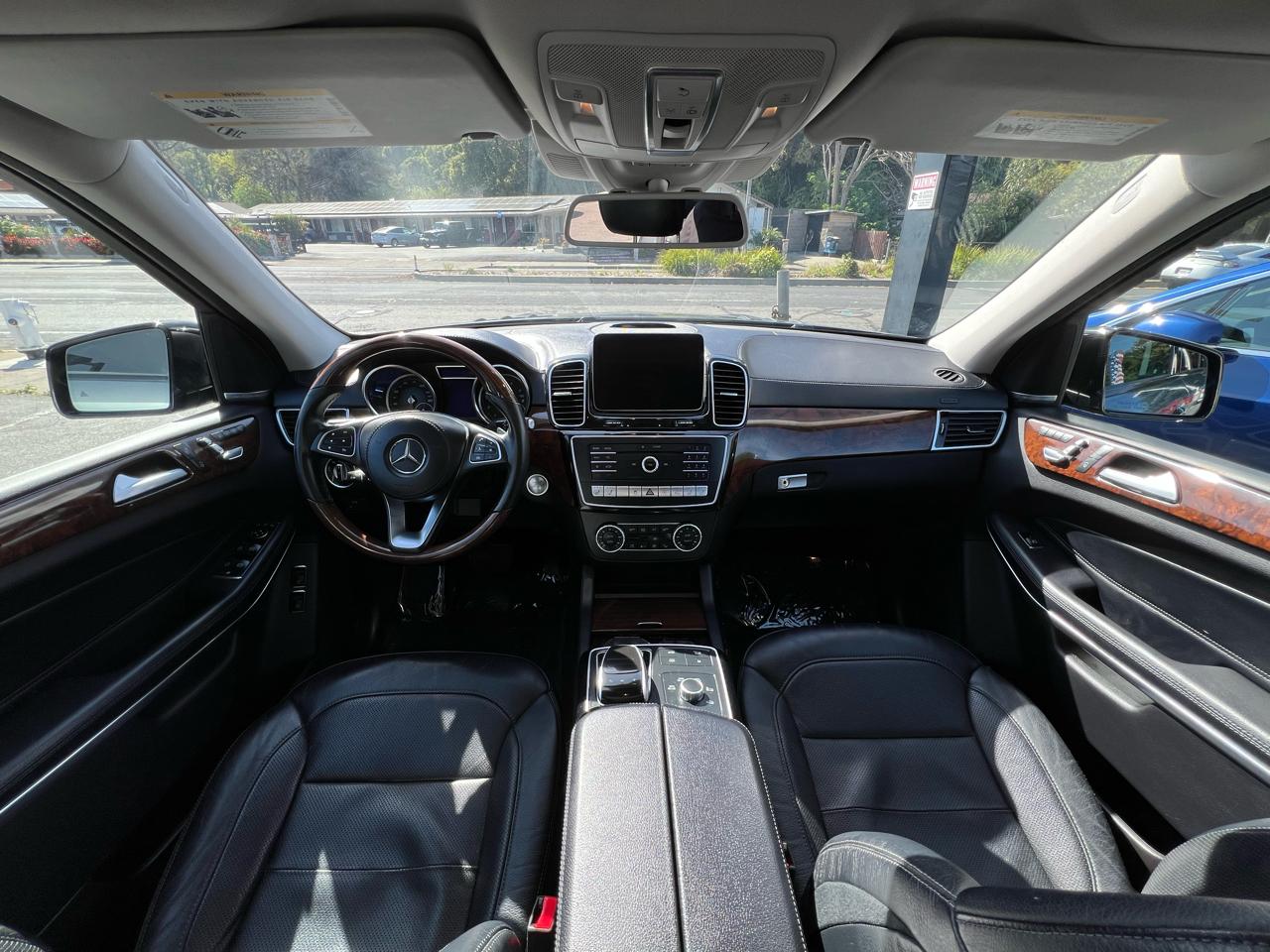 Mercedes-Benz GLS  2019