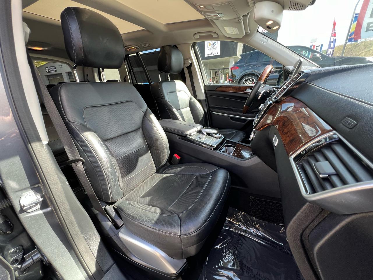 Mercedes-Benz GLS  2019