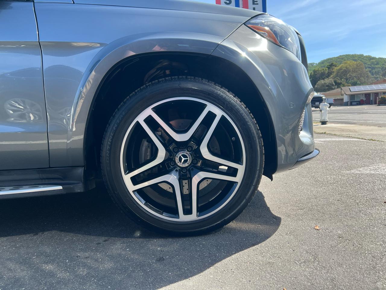 Mercedes-Benz GLS  2019