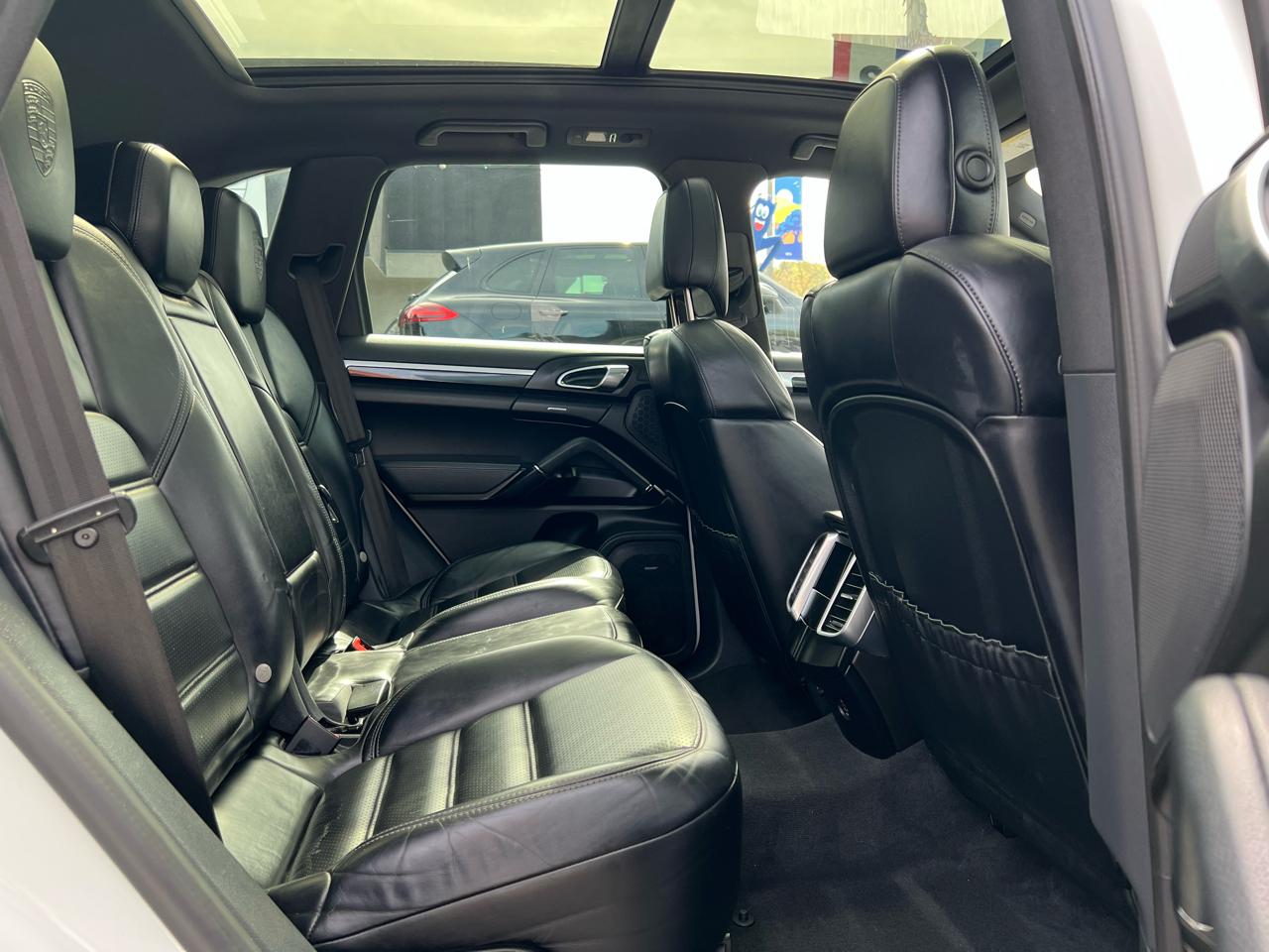 Porsche Cayenne  2017