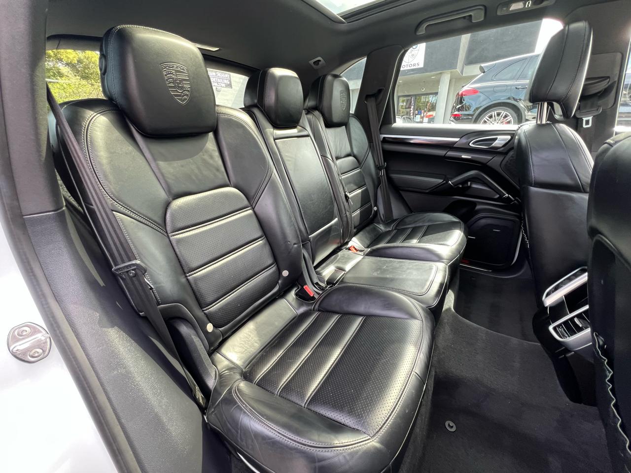 Porsche Cayenne  2017