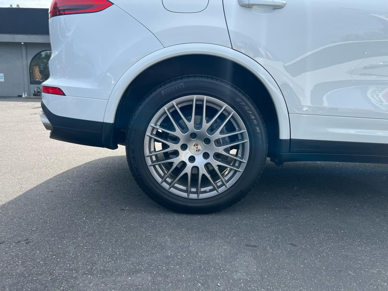 Porsche Cayenne  2017