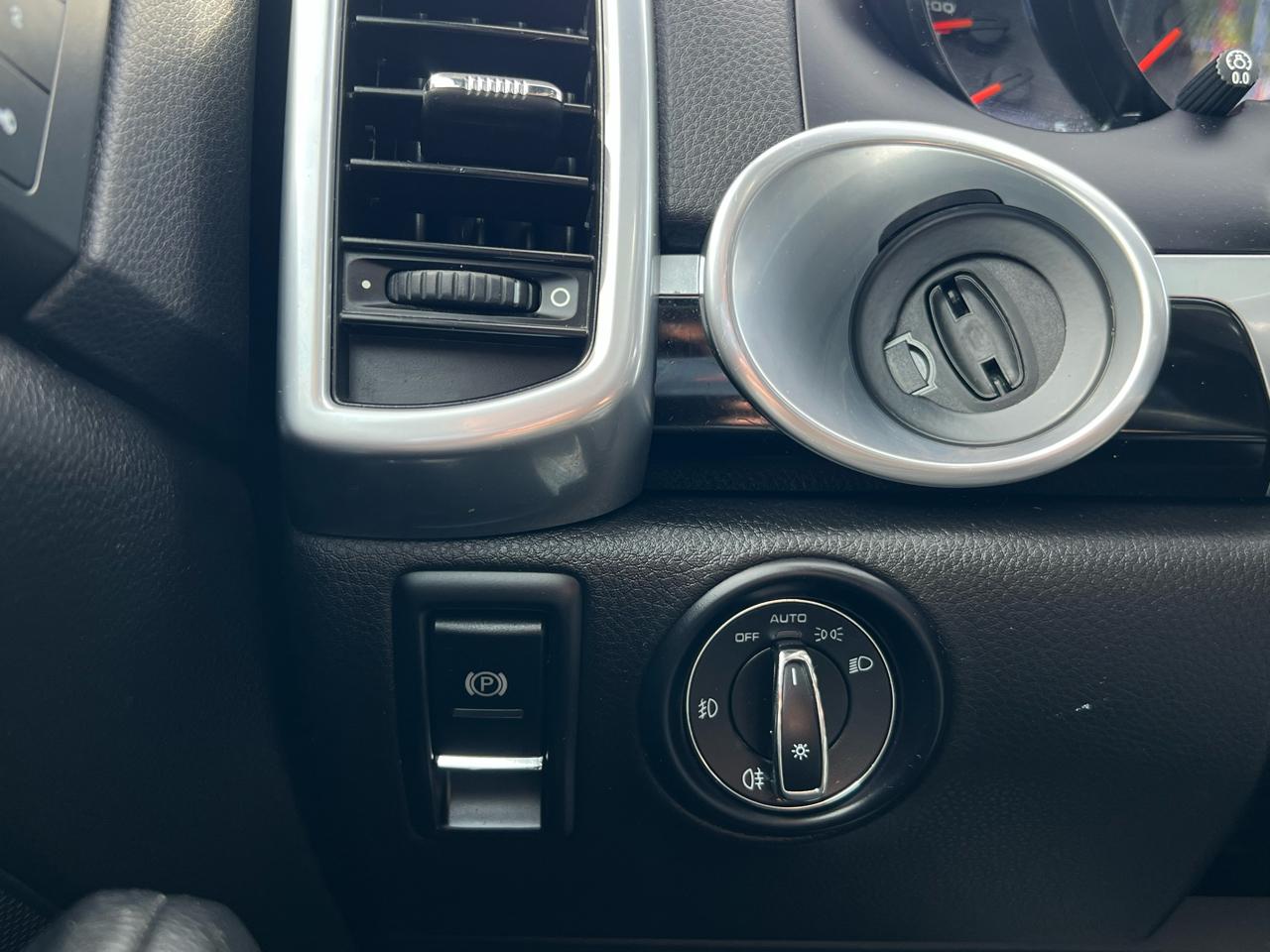 Porsche Cayenne  2017